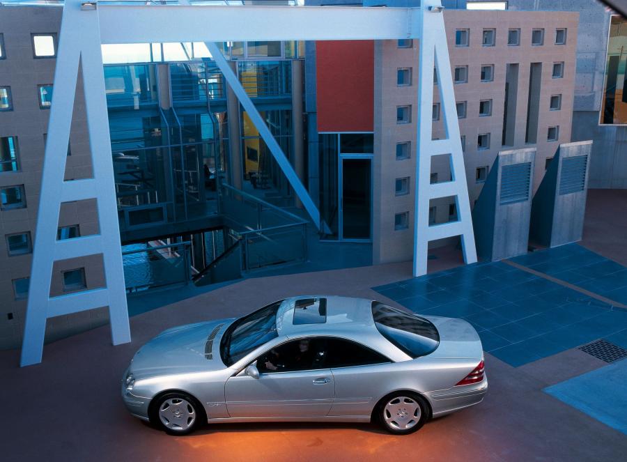  Mercedes-Benz CL-Class 1993 года  (фото 18 из 27)